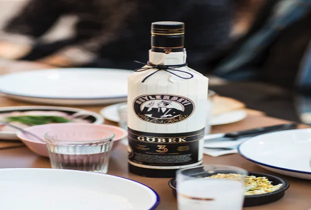 Beylerbeyi Göbek Rakı Single