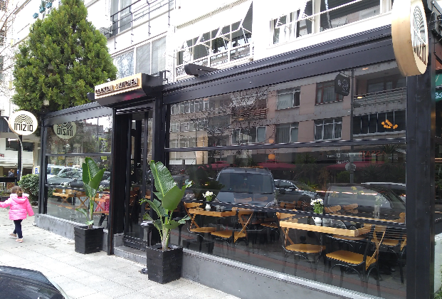 Inizio Bar & Kitchen