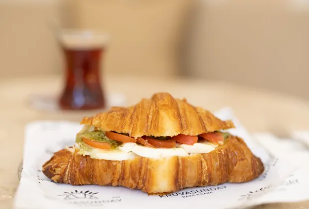 Kruvasunday Bake & Cake - Kuşadası