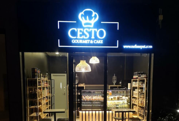 Cesto Gourmet & Cake